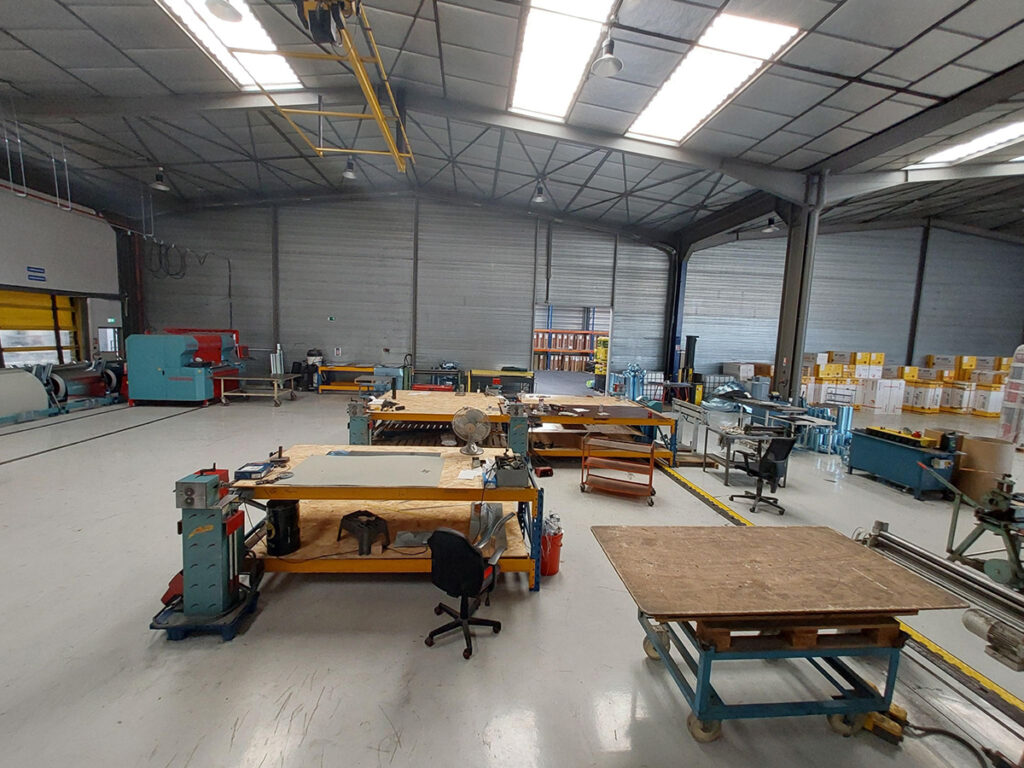 grands ateliers- nouveaux locaux d'Opterm -Tchoulfian - 38780 Pont-Évêque