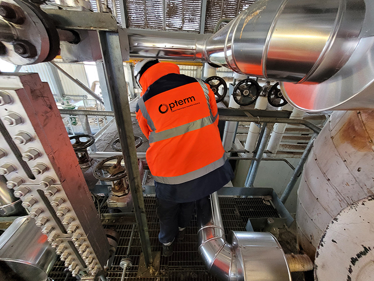 calorifugeur opterm en plein action